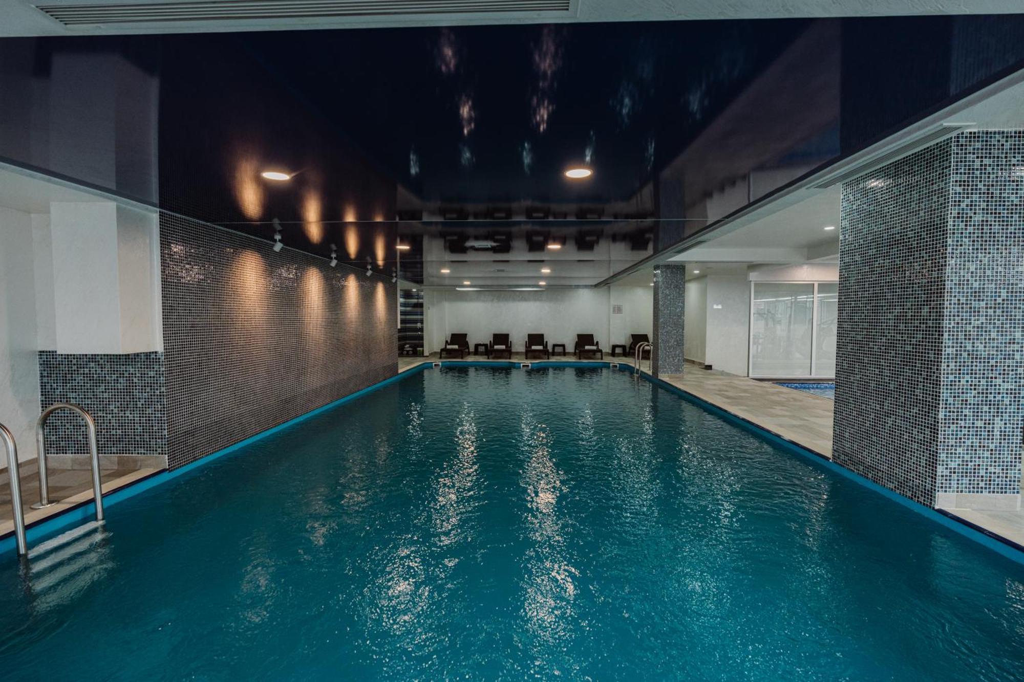 Best Western Plus Batumi Exterior photo